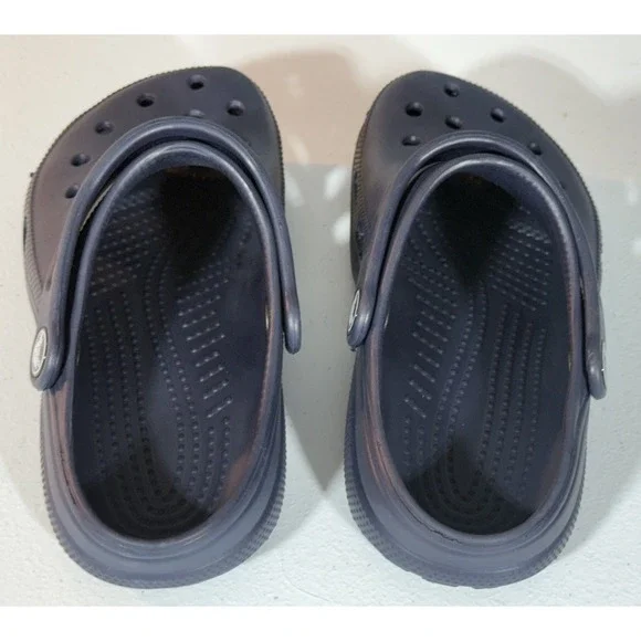 Crocs Classic Clog Cobalt Blue Unisex Slip On Sandals Mens Size 2 Womens Size 4 - Picture 3 of 7